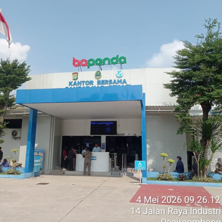 Samsat Kabupaten Bekasi Senatiasa berinovasi Berikan pelayanan Prima  kepada Masyarakat.