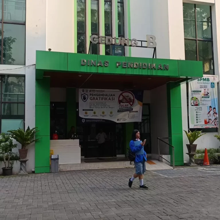 Dugaan Kejanggalan SPMB SMP Negeri Kota Bekasi 2026 Disorot, Plt Kadisdik Diminta Lakukan Evaluasi Menyeluruh